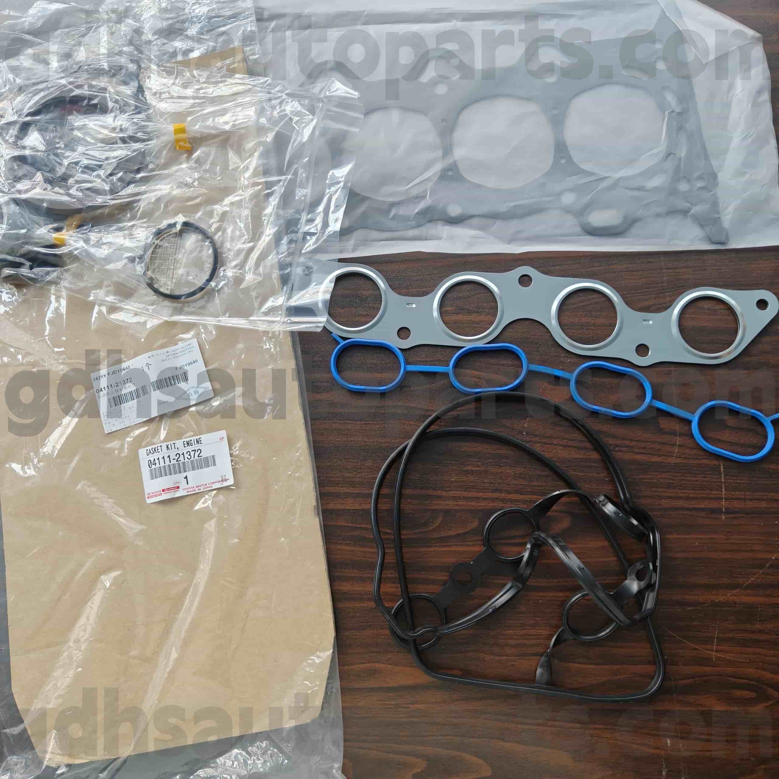 04111-21372 TOYOTA ИСТИНСКИ ЧАСТИ Основен комплект за основен ремонт за Yaris, Corolla