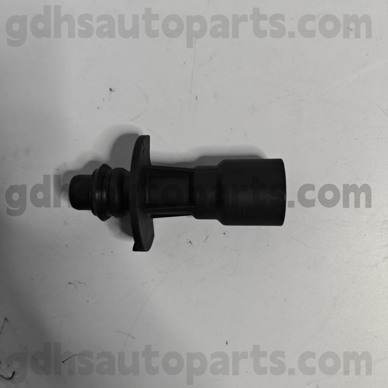 320221 Nissens Water Pump маркуч за Range Rover Sport, Range Rover, Discovery, Range Rover Velar oe no. LR028136